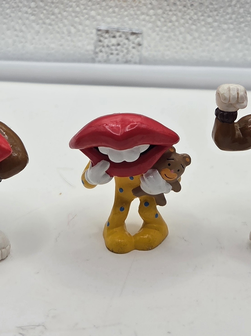 Vintage 1989 Hardee's Tang Lips Applause Figurine Set of 3